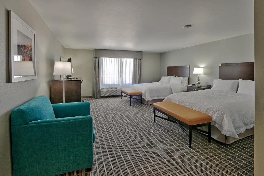 Hampton Inn & Suites Albuquerque Airport